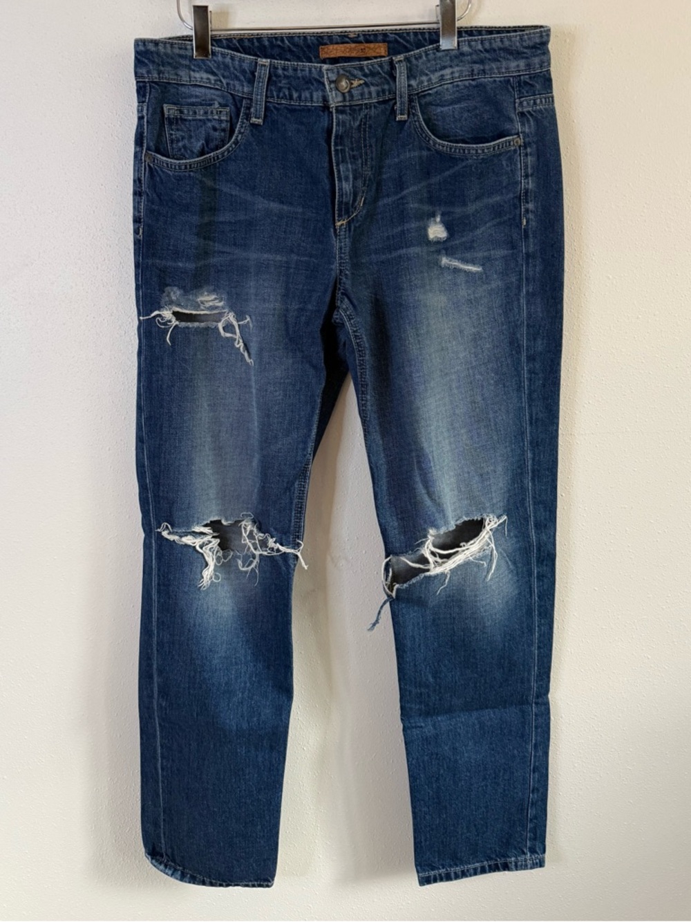 Joe’s Jeans Distressed Straight Leg Denim W29 Medium Wash Ripped Knee - Picture 2 of 7
